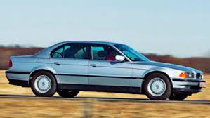 The trunk space was a generous 500 l and that's only one of the reasons that made it an ideal car for long family trips. Bmw 7er E38 Autobild De