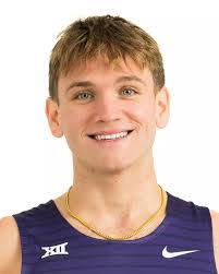 Ashley Eckhoff's Instagram, Twitter & Facebook