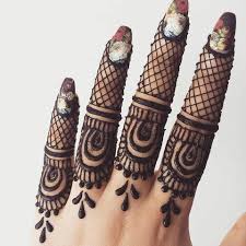 Pin By Khunsah Malik On Henna In 2020 Mehndi Designs Mehndi Design Pictures Mehandi Designs