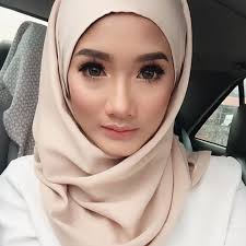 Belum punya anak, sebab suaminya mengidap impotensi, setelah ngobrol sekitar papaku tinggal dengan istri mudanya yang merupakan selingkuhannya ketika dia masih menjadi suami mamaku. Popular Among Fashionista Atita Haris Syafiqah Haina Deena Emir Neelofa Asyallie Copyright C Web Application Development Bcs 3583
