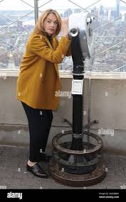 Ruth e hi-res stock photography and images - Page 20 - Alamy