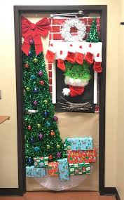 Wreaths are beautiful circular decorations that help to dress up any door they are placed on. Christmas Door Decorating Contest Mid Tennessee Bone Joint Clinicmid Tennessee Bone Joint Clinic