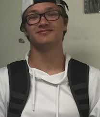 Volume 58– Special Issue by Publications Class Friday, May 27, 2016 Saydel  High School 5601 NE 7th Street Des Moines, Iowa 503