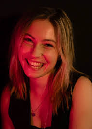 Luisa Mann's Instagram, Twitter & Facebook