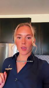 Aly Campbell Flight Attendant Meal Prep