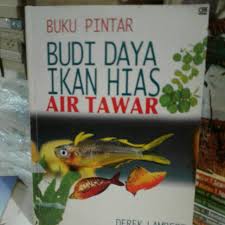 Untuk mendapatkan hasil budidaya ikan hias air tawar yang baik dapat dilakukan dengan selalu menjaga kualitas dan kuantitasnya. Buku Pintar Budidaya Ikan Hias Air Tawar Shopee Indonesia