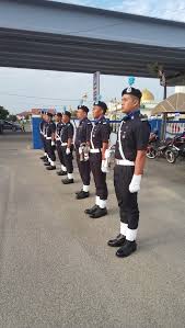 Menerusi astro awani, tan sri abdul hamid berkata, orang ramai yang berhasrat untuk mengadakan sebarang perjalanan menerusi twitter, dapat dilihat orang ramai berkerumun semalam di beberapa cawangan balai polis. Ipd Tanah Merah 28 Mac 2019 Polis Kontinjen Kelantan Facebook