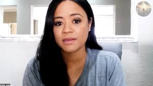 The Woman Has a Near-Death Experience and Discovers Our Souls Have a Lot Of  Light