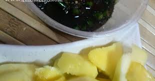 Bukan cuma rasanya yang pedas saja, namun ada beberapa manfaat sambal dan sensasi tersendiri kalau. Mangga Cicah Kicap Cili Api Gula Azlinda Alin Malaysia Influencer Blogger Blogs For Malaysian Parenting Lifestyle Travel Foods
