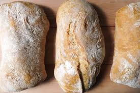 Salve a tutti, oggi ho preparto il pane ciabatta, un pane leggero e croccante che adoro. Ricetta Per Pane Ciabatta Con Metodo Biga Mulino Padano