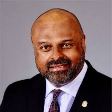 It was supposed to be our “Texas A&M farewell lunch” to Asghar Zardkoohi  and his lovely bride Maria.