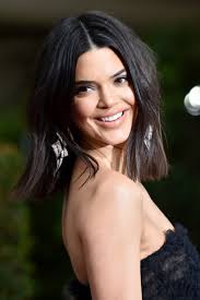 Kendall revealed her struggle with acne in a blog post on her site a few months back. Kendall Jenner Speaks On Golden Globes Acne Sticks It To Haters The Hollywood Gossip