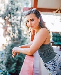 Katie thurston asked for an immediate flight home in a preview released monday for season 17 of the bachelorette. Katie Thurston Is The Next Bachelorette But She Ll Share The Honor With Another Matt James Runner Up The Hollywood Gossip