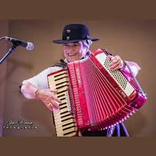 Top songs by berenice azambuja. Berenice Azambuja Letras De Musica Gaucha