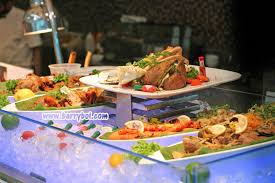 Come in for the delicious cuisine and handcrafted cocktails located on the ground floor of the beachfront hard rock hotel penang, our cafe features the same delicious american cuisine made famous by hard rock cafes across the globe. All You Can Eat Enjoy Local Japanese Chinese Fusion Seafood At Hard Rock Hotel Penang Saturday Night Live