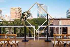 8 Tampa Bay Venues Offering Intimate Wedding Packages In 2020 Florida Wedding Venues Wedding Venues Beach Waterfront Wedding Venue