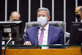 En las próximas horas, será sometido a un procedimiento quirúrgico mínimamente invasivo, para la. Ltwbiofjqmmovm