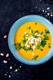 Silvester Mulligatawny Suppe Frei Nachempfunden Nach Dem Silvester Menu Klassiker Aus Dinner For One Mulligatawny Mulligatawny Suppe Dinner For One