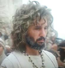 But this film is much more than just another biblical epic. Richard Gere Looks So Good With A Beard I Love The Salt And Pepper Looking One From 1985 S King David Richard Gere King David Handsome Men