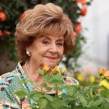 Who watched Barbara knox at 90th last night.💜💜🌺