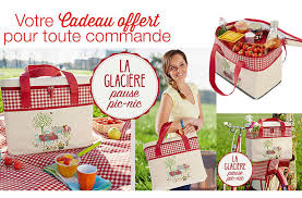 Françoise saget vous offre en plus un cadeau avec votre commade. Francoise Saget Un Nouveau Cadeau Gratuit Qui Sent Bon L Ete