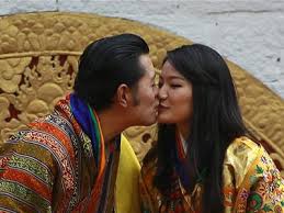 Jigme khesar namgyel wangchuck (dzongkha: Bhutan S Royal Couple Is Honeymooning On A Luxury Train Ride Across India