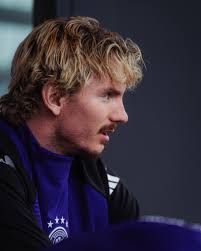 Kader-Update ℹ️ Nick wird, nachdem er wegen eines grippalen Infekts gestern  nicht anreisen konnte, heute am späten Abend im Homeground erwartet. Wann  er in das Mannschaftstraining einsteigen kann, ist noch offen. Weil