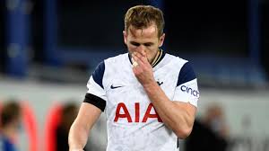 Harry kane signed a 6 year / £62,400,000 contract with the tottenham hotspur f.c., including an annual average salary of £10,400,000. Epl 2021 Harry Kane Injury Tottenham Vs Everton News Scores Update Spurs Euros Premier League
