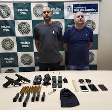 O miliciano não resistiu à prisão. Policia Afirma Ter Prendido Dois Comparsas De Ecko Chefe Da Maior Milicia Do Rio Rio De Janeiro G1