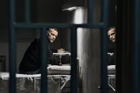Rekomendasi film serial terbaik di netflix yang harus kamu tonton. A Voir Absolument Sur Netflix Sur Ma Peau Un Film De Salut Public