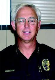 Public offers praise of Art deWerk