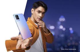 Vivo v21 5g sudah dilengkapi layar super amoled dan rom 128 gb, ini spesifikasi dan harganya. Spesifikasi Harga Hp Vivo V21 5g Dual Ois Hingga Extended Ram Jadi Andalan