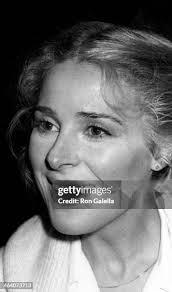 603 Joan Hackett Stock Photos, High-Res Pictures, and Images