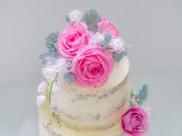 Hier gibt es viele rezepte um lebensmittel haltbar zu machen. Semi Naked Cake Tutorial Mit Hinweisen Zu Echten Blumen Ofenkieker