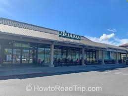 マウイ島はレンタカーで隙間時間にショッピング！ - HowtoRoadTrip.com