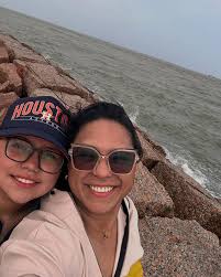 Scarlet Castillo (@scarletcrist) • Instagram photos and videos