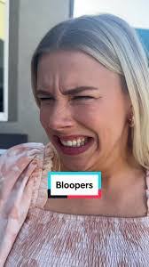 Kami Willis's Instagram, Twitter & Facebook