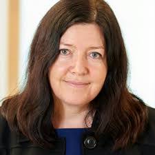 Kim Stanton's Instagram, Twitter & Facebook