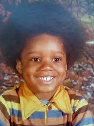 Jonathan Owens and Simone Biles taking in The Friendly Confines 👏