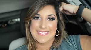 Kasey Morrow's Instagram, Twitter & Facebook