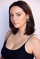 Maria Parenti's Instagram, Twitter & Facebook