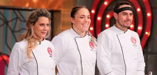 Tonight is the masterchef semi final for 2014. Adriana Masterchef Spoiler The Victoria S Secret Fashion Show Photo Gallery See H Agaphmenh Omadikh Toy Swthrh Kontiza Efere Tis Dyo Omades Sta Oria Toys Datuk Iskandar