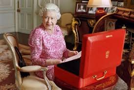 O Que Faz A Rainha Da Inglaterra Londres Para Principiantes