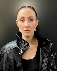 Profil Erin Doherty, Pemeran Psikolog di Serial ADOLESCENCE yang Menang  Emmy Awards 2025