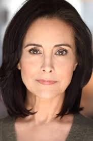 Lauri Landry's Instagram, Twitter & Facebook