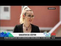 Sunucu duygu kaya, sosyal medya. Tercih Zamani Cnn Turk Youtube
