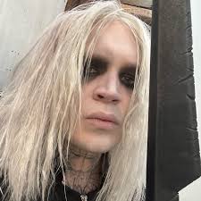 knew i shouldn't have smoked that primordial flower now i'm stuck in near  the barrow feasting