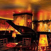 15 Chic New York City Bars For Design Lovers New York City Bars Carlyle Hotel New York Bar
