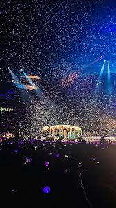 Bts Love Yourself Tour In Fort Worth Latar Belakang Kolase Foto Konser