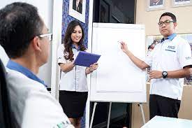 Official website resmi pengadilan negeri tasikmalaya kelas i a. Lowongan Kerja Bumn September 2020 Pt Pnm Buka Kesempatan Berkarier Bagi Lulusan D3 Pikiran Rakyat Com